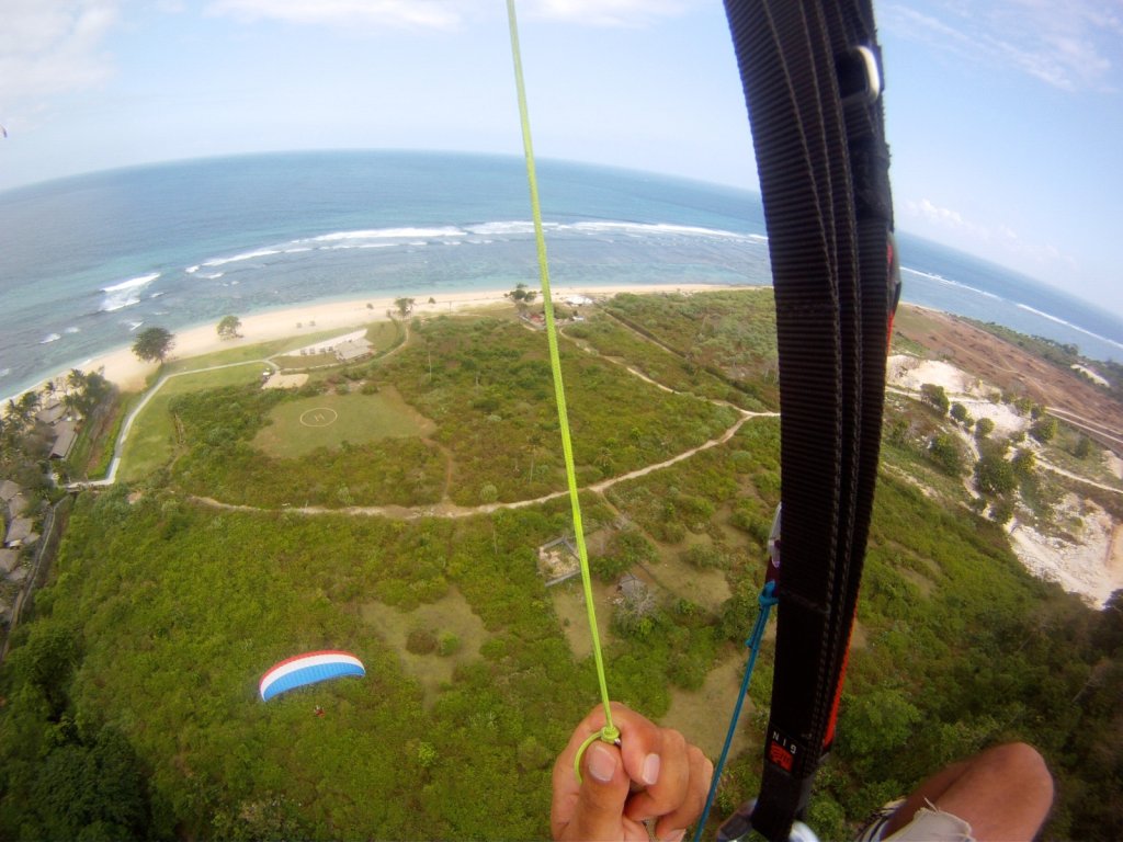 indonesia-paragliding-494.jpg
