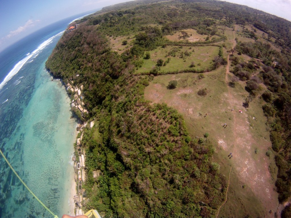 indonesia-paragliding-485.jpg