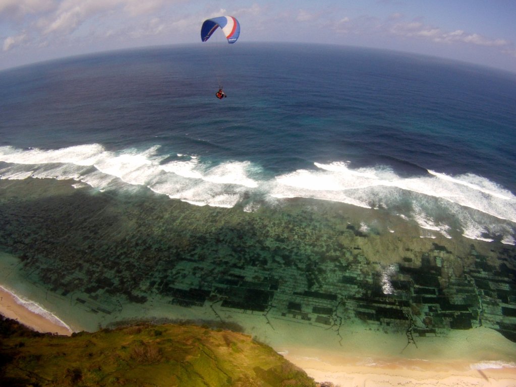 indonesia-paragliding-217.jpg
